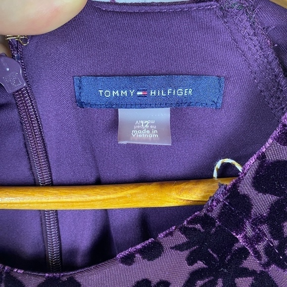 Tommy Hilfiger Women Sz 12 Plum/ Burgundy Dress Velvet A-line knee length crew - Picture 7 of 14